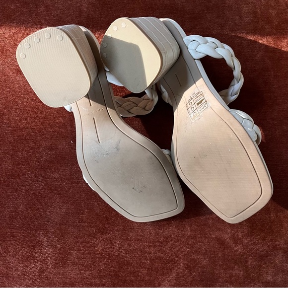 Dolce Vita Braided Snakeskin Block Heel - Picture 4 of 6